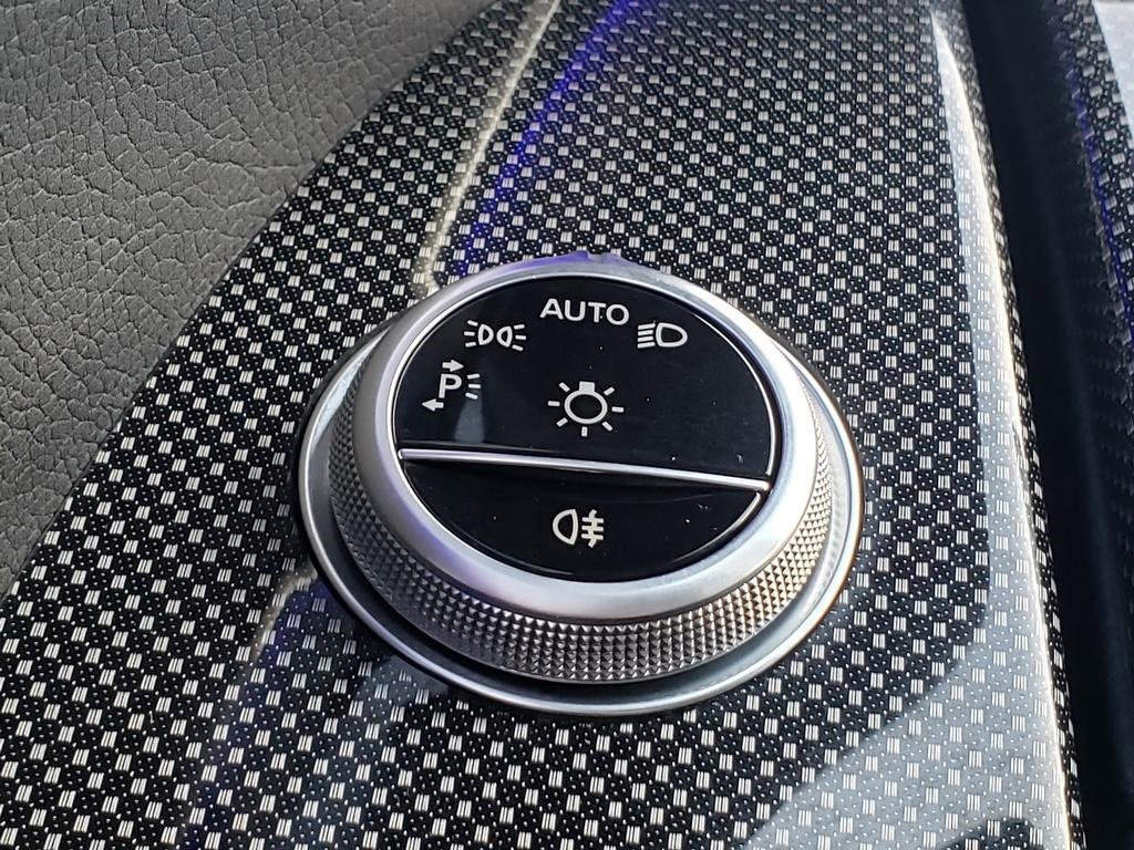 Used 2023 Mercedes-Benz S 500 4MATIC image 28