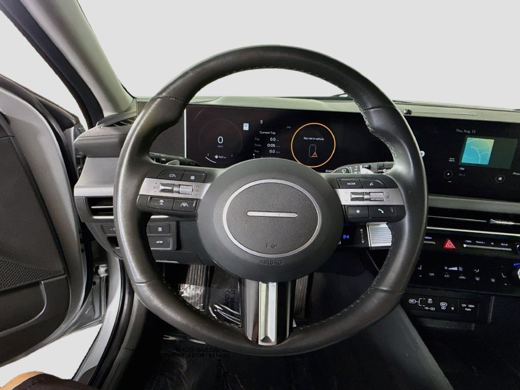 Used 2024 Hyundai Sonata SEL w/ Convenience Package FWD image 12