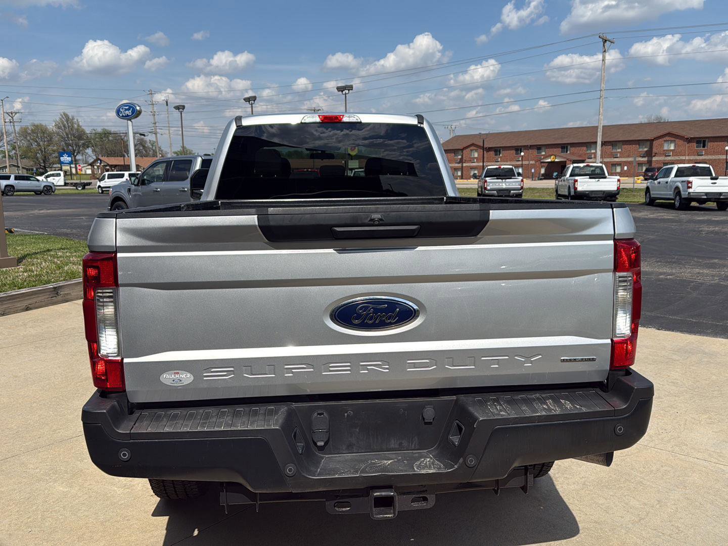 Used 2019 Ford F250 XL w/ Power Equipment Group image 7