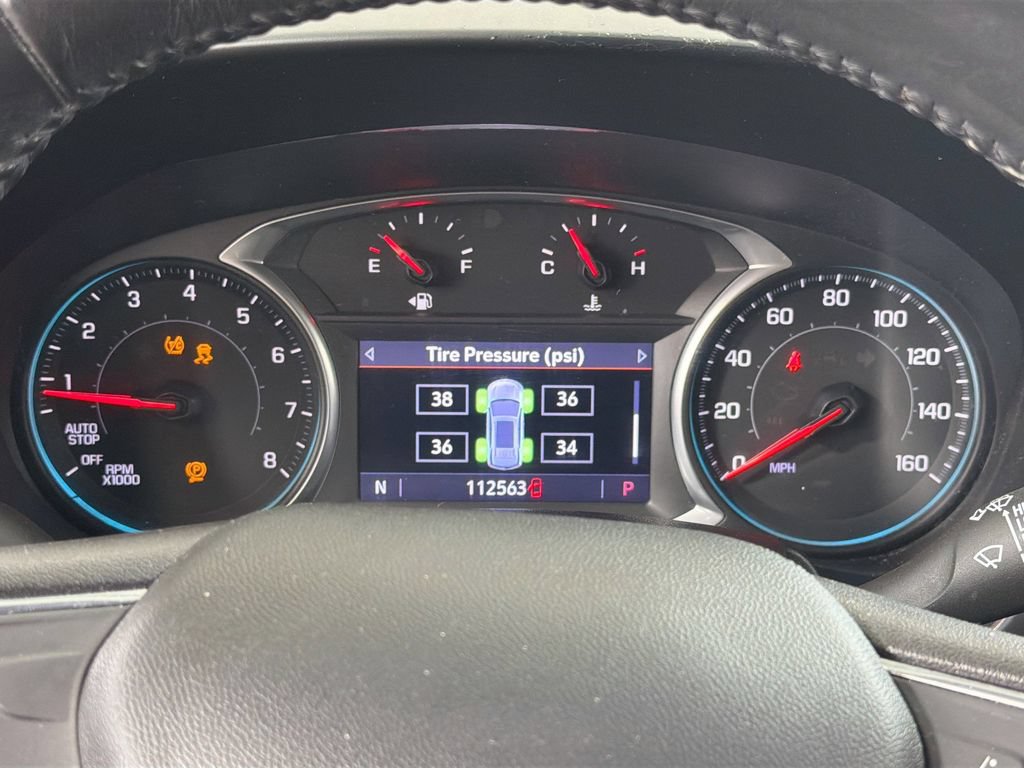 Used 2019 Chevrolet Equinox LT w/ Sun & Navigation Package AWD/4WD image 14