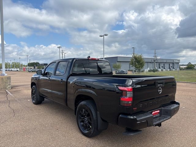 New 2026 Nissan Frontier SV image 2