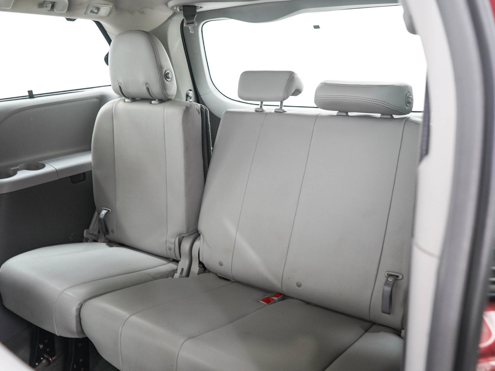 Used 2019 Toyota Sienna XLE FWD image 15