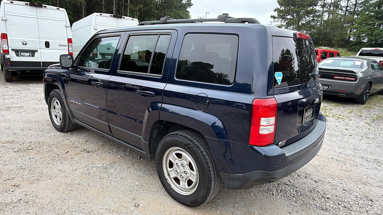 Used 2016 Jeep Patriot Sport w/ Power Value Group FWD image 10