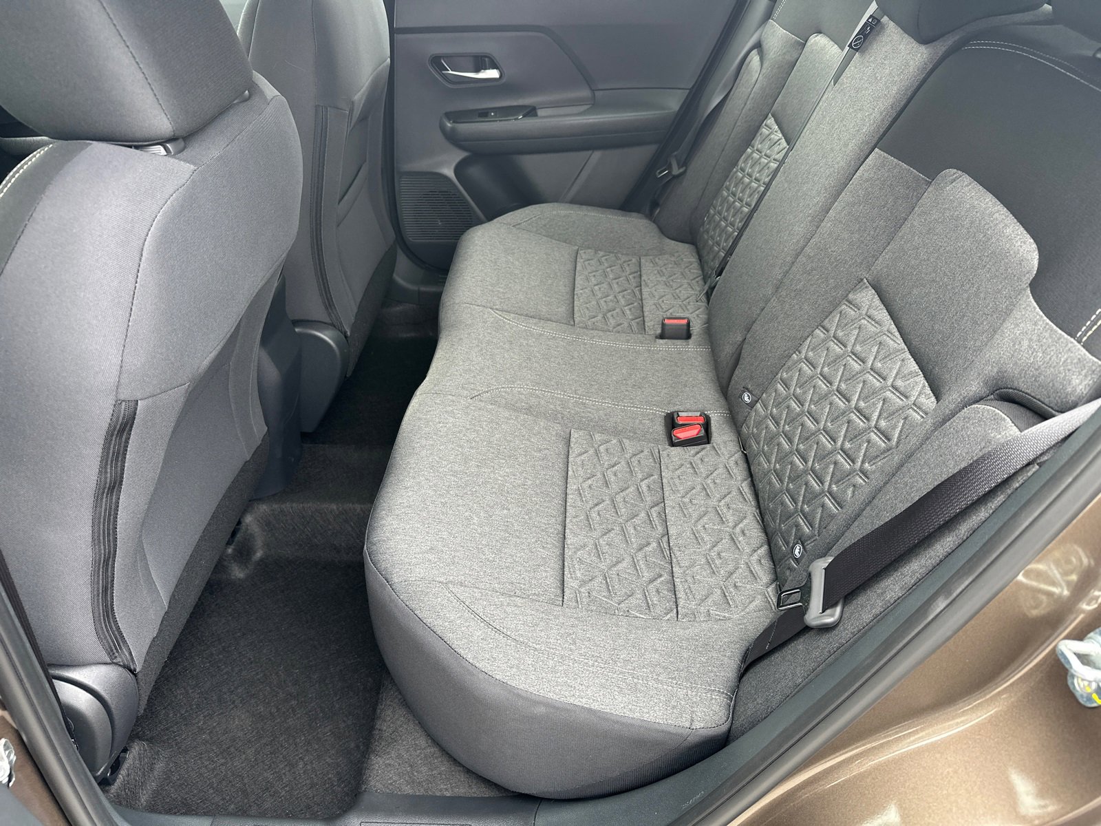 Used 2026 Nissan Kicks SV image 20