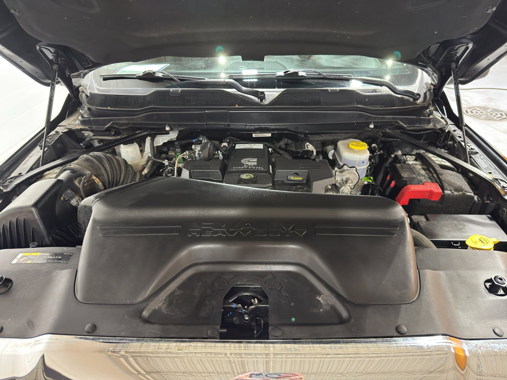 Used 2024 RAM 3500 Big Horn image 33