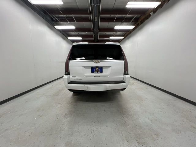 Used 2018 Cadillac Escalade ESV Premium Luxury image 7