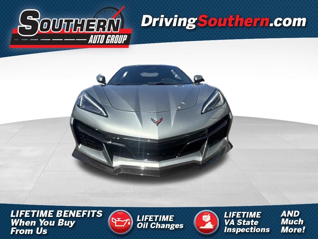 Used 2024 Chevrolet Corvette Z06 RWD image 1