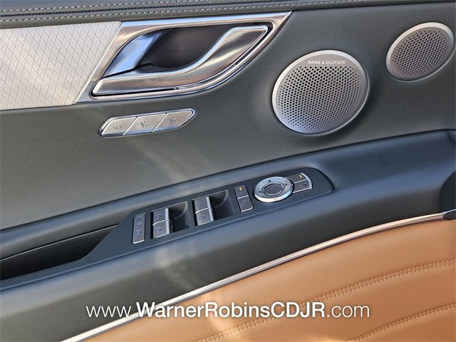 Used 2025 Genesis GV80 3.5T Prestige image 33