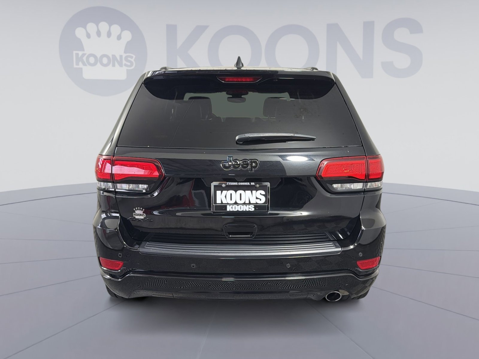 Used 2022 Jeep Grand Cherokee Laredo X image 5