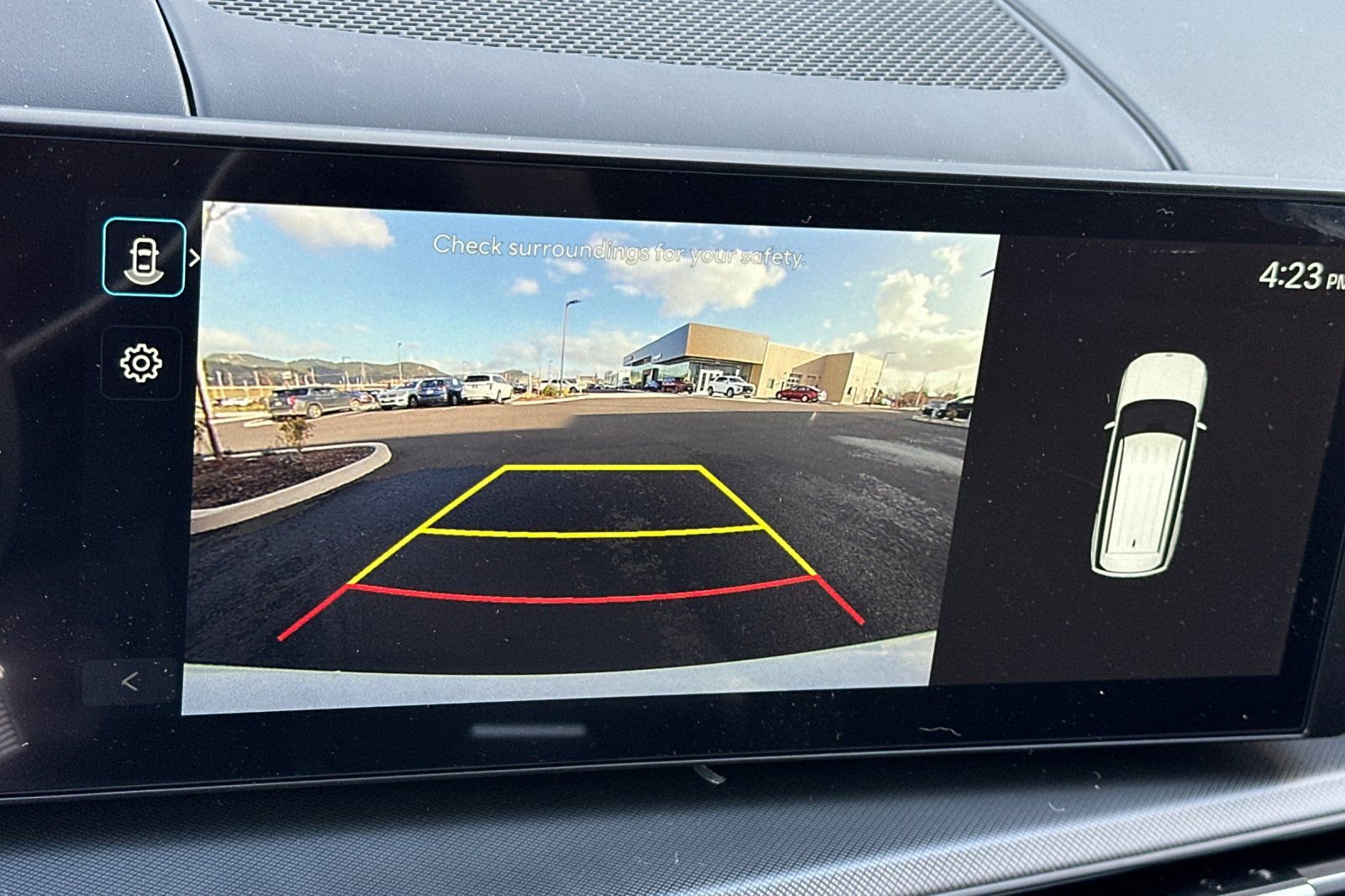 Used 2025 Hyundai Santa Fe SE image 18