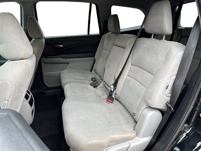 Used 2020 Honda Pilot LX image 37
