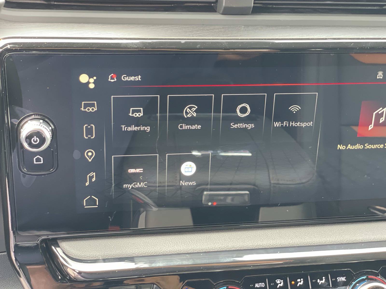 New 2026 GMC Sierra 2500 AT4 w/ AT4 Premium Plus Package AWD/4WD image 16