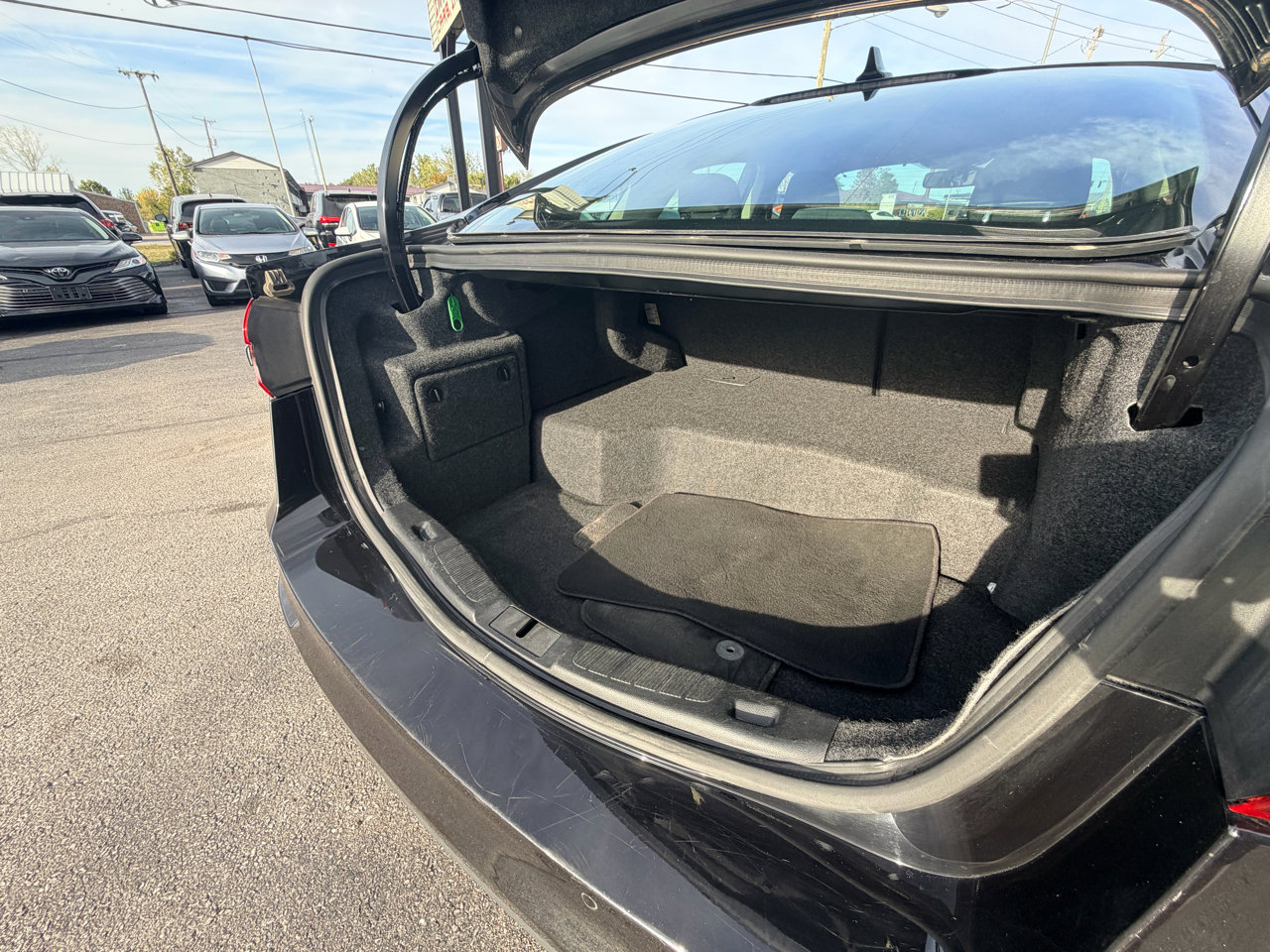 Used 2019 Ford Fusion SE image 15