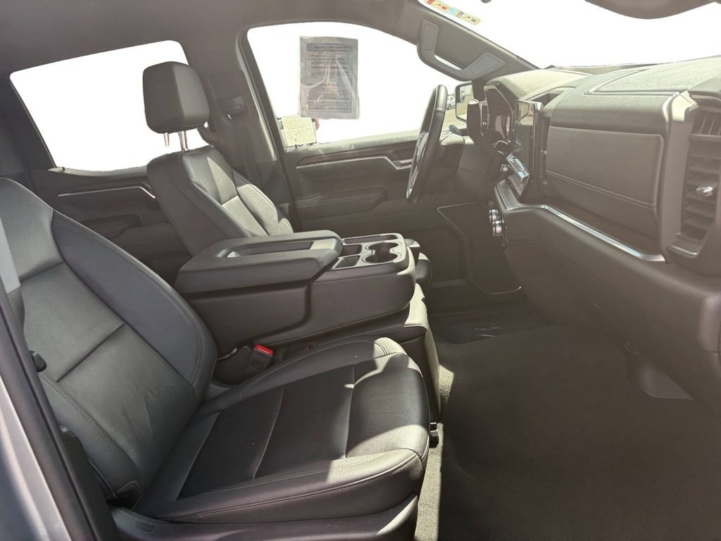 Certified 2025 GMC Sierra 1500 SLT AWD/4WD image 17
