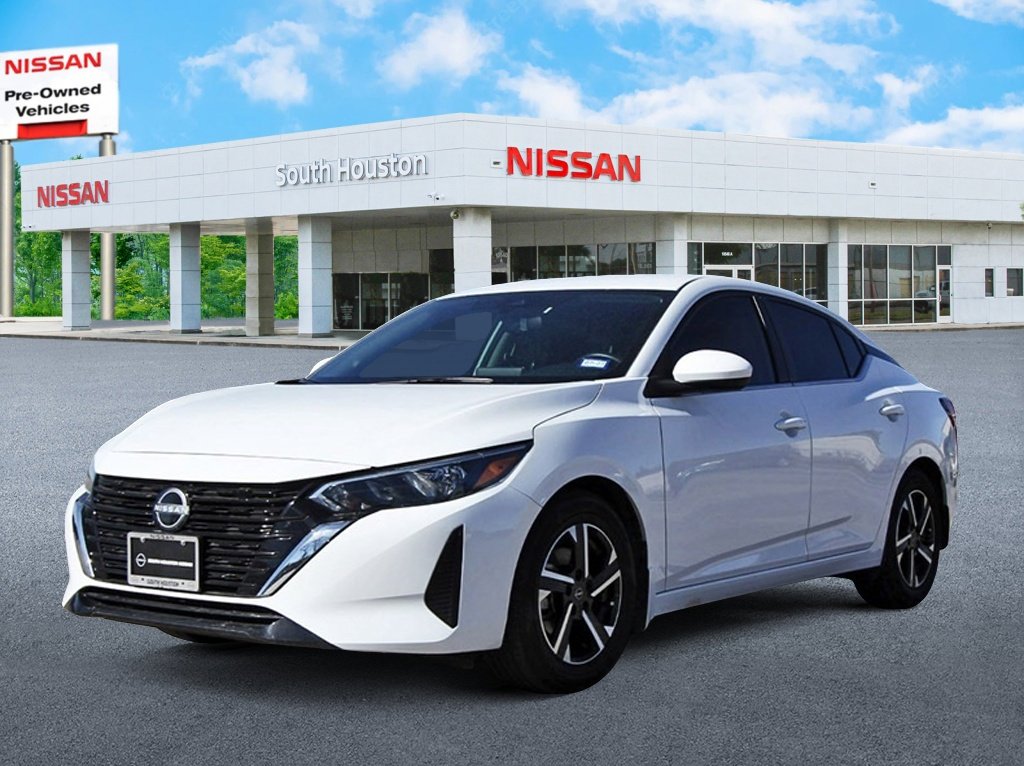 Used 2025 Nissan Sentra SV w/ All-Weather Package image 2