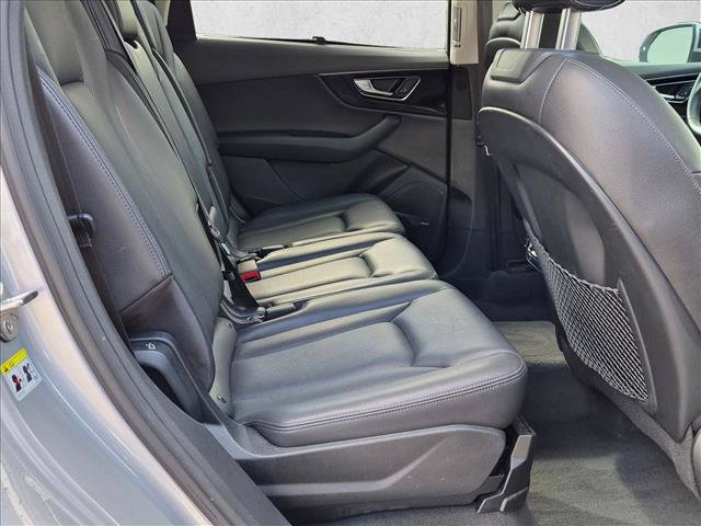 Used 2019 Audi Q7 3.0T Prestige AWD/4WD image 19