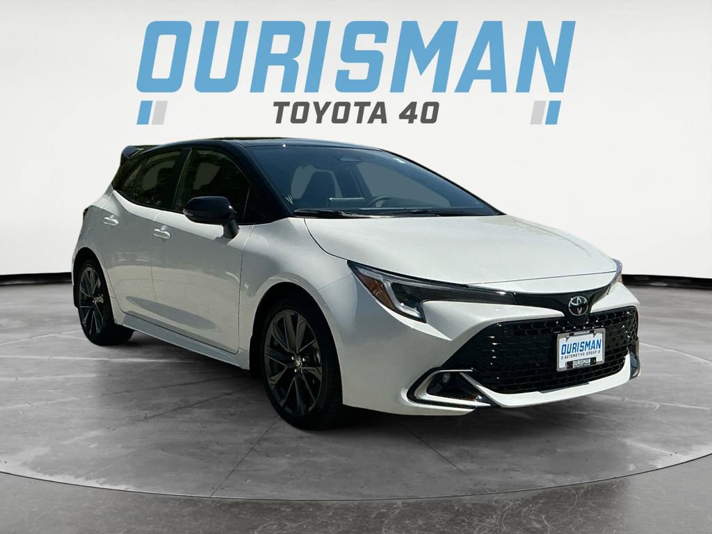 Used 2026 Toyota Corolla XSE image 1