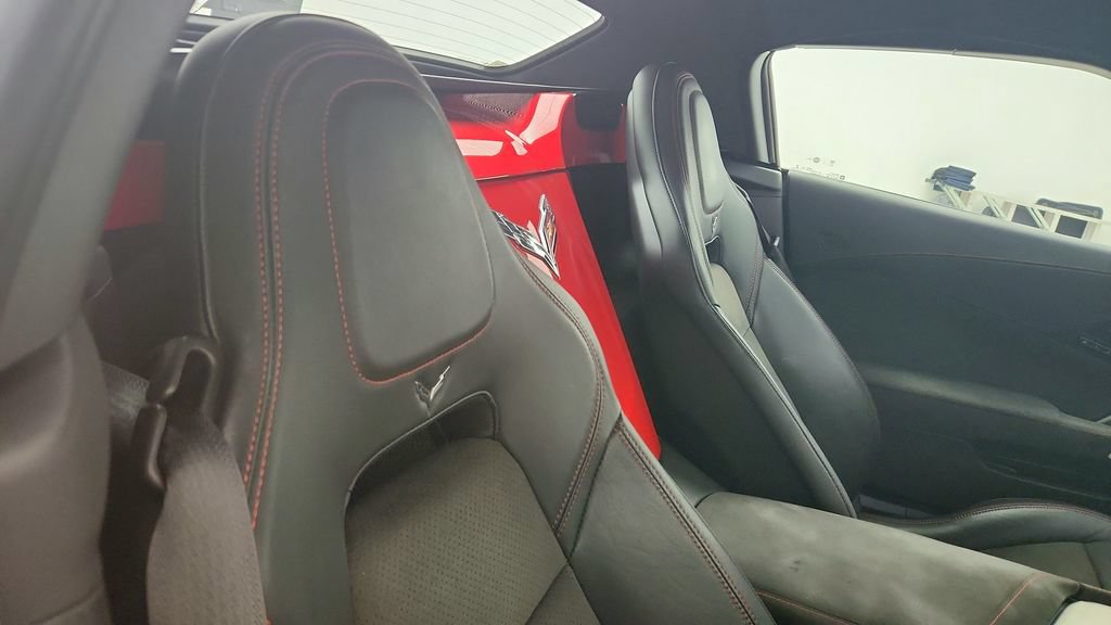 Used 2019 Chevrolet Corvette Stingray Convertible w/ 3LT Preferred Equipment Group RWD image 22