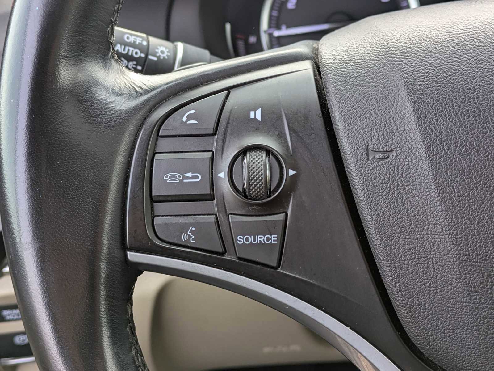 Used 2019 Acura MDX SH-AWD w/ Technology Package image 24