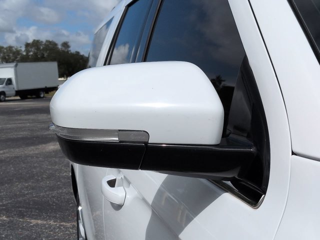 Used 2018 Ford Expedition Max XLT w/ Equipment Group 202A RWD image 12
