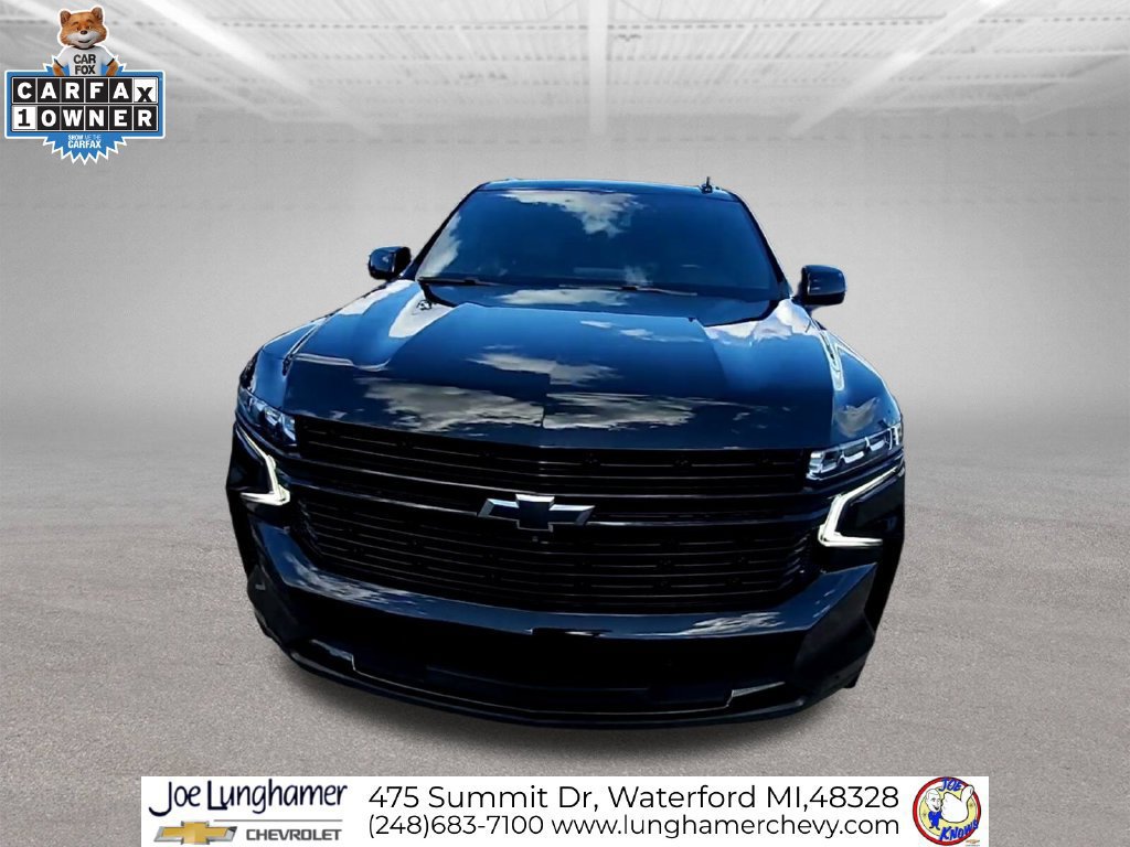 Certified 2023 Chevrolet Suburban RST w/ Sport Performance Package AWD/4WD image 6