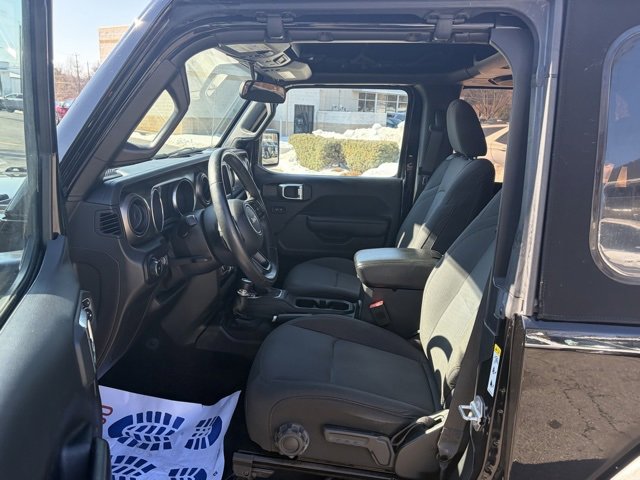 Used 2018 Jeep Wrangler Sport image 15