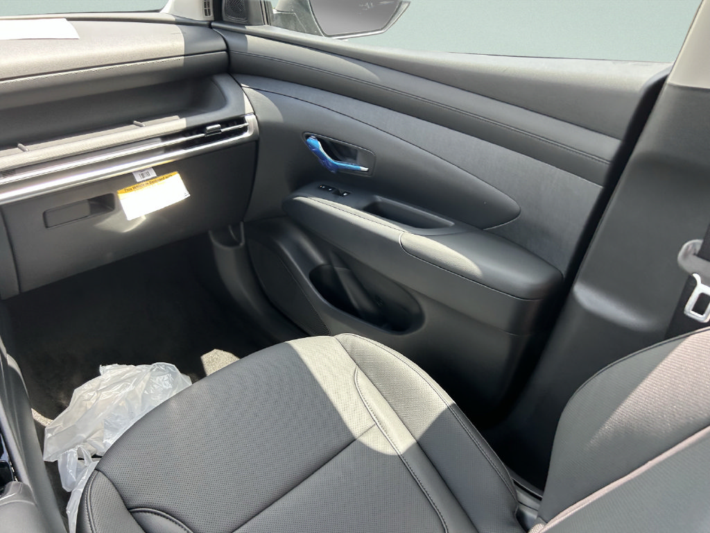 Certified 2025 Hyundai Tucson SEL FWD image 21