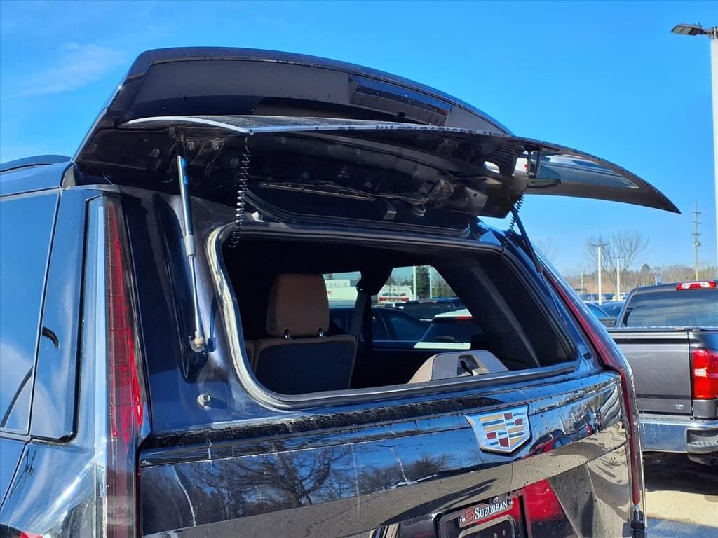 Used 2023 Cadillac Escalade ESV Sport image 10