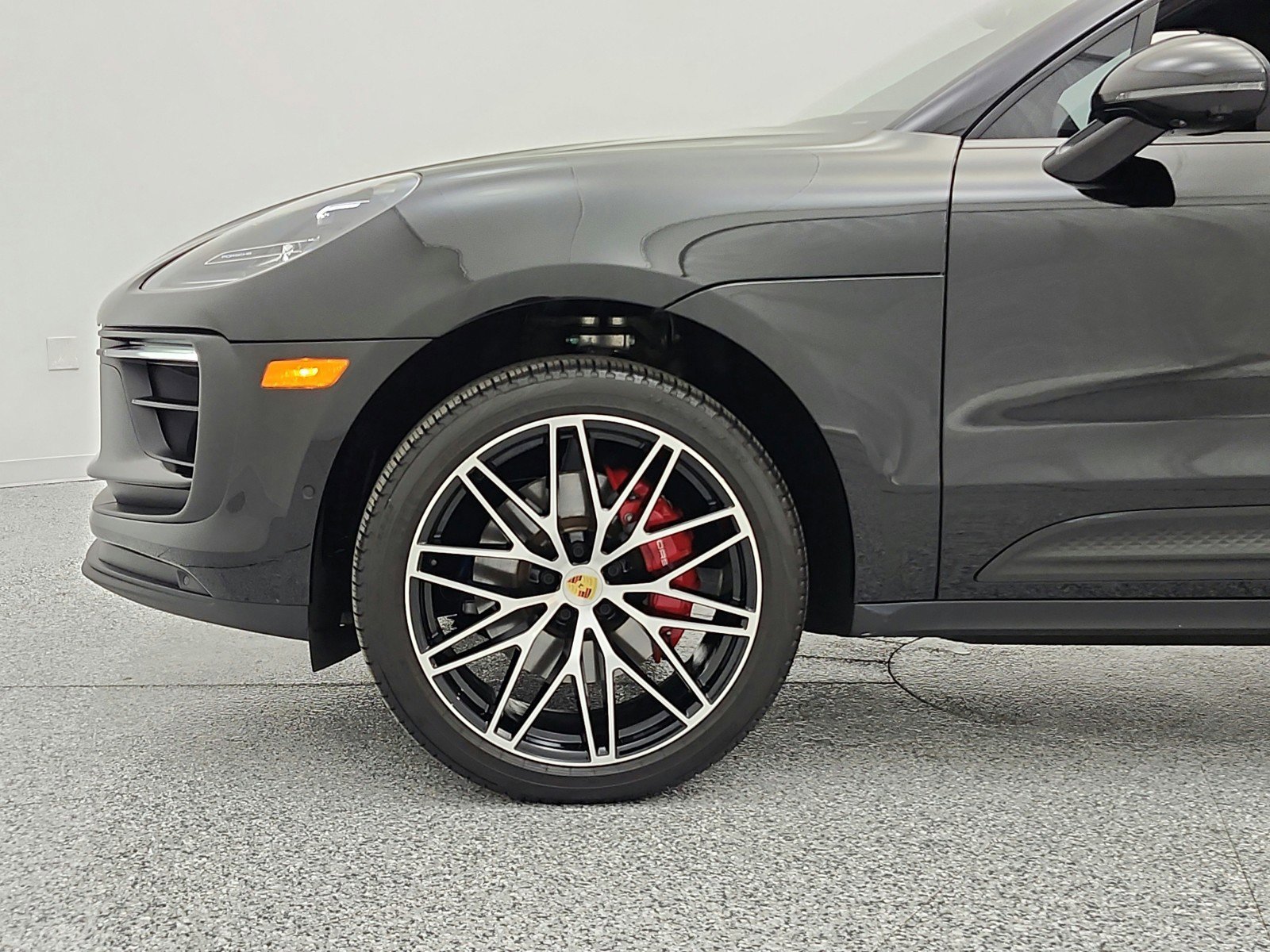 Used 2025 Porsche Macan S image 18