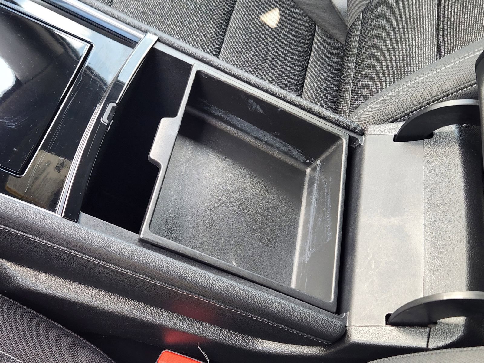 Used 2024 Chevrolet Traverse LT image 21