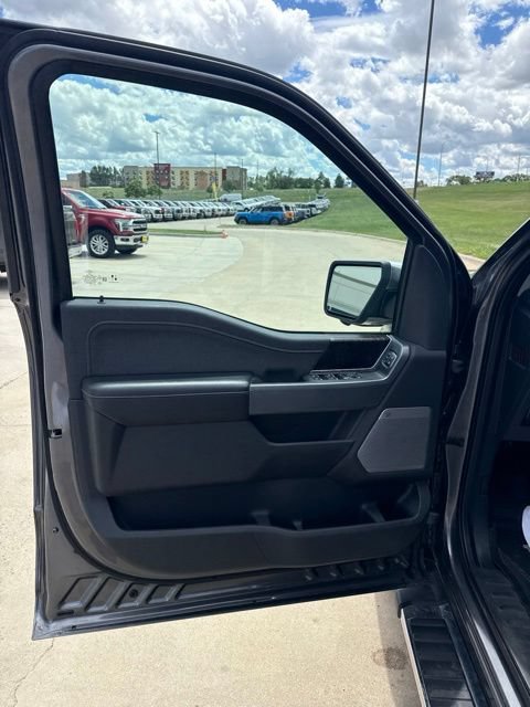 Used 2021 Ford F150 Lariat AWD/4WD image 15