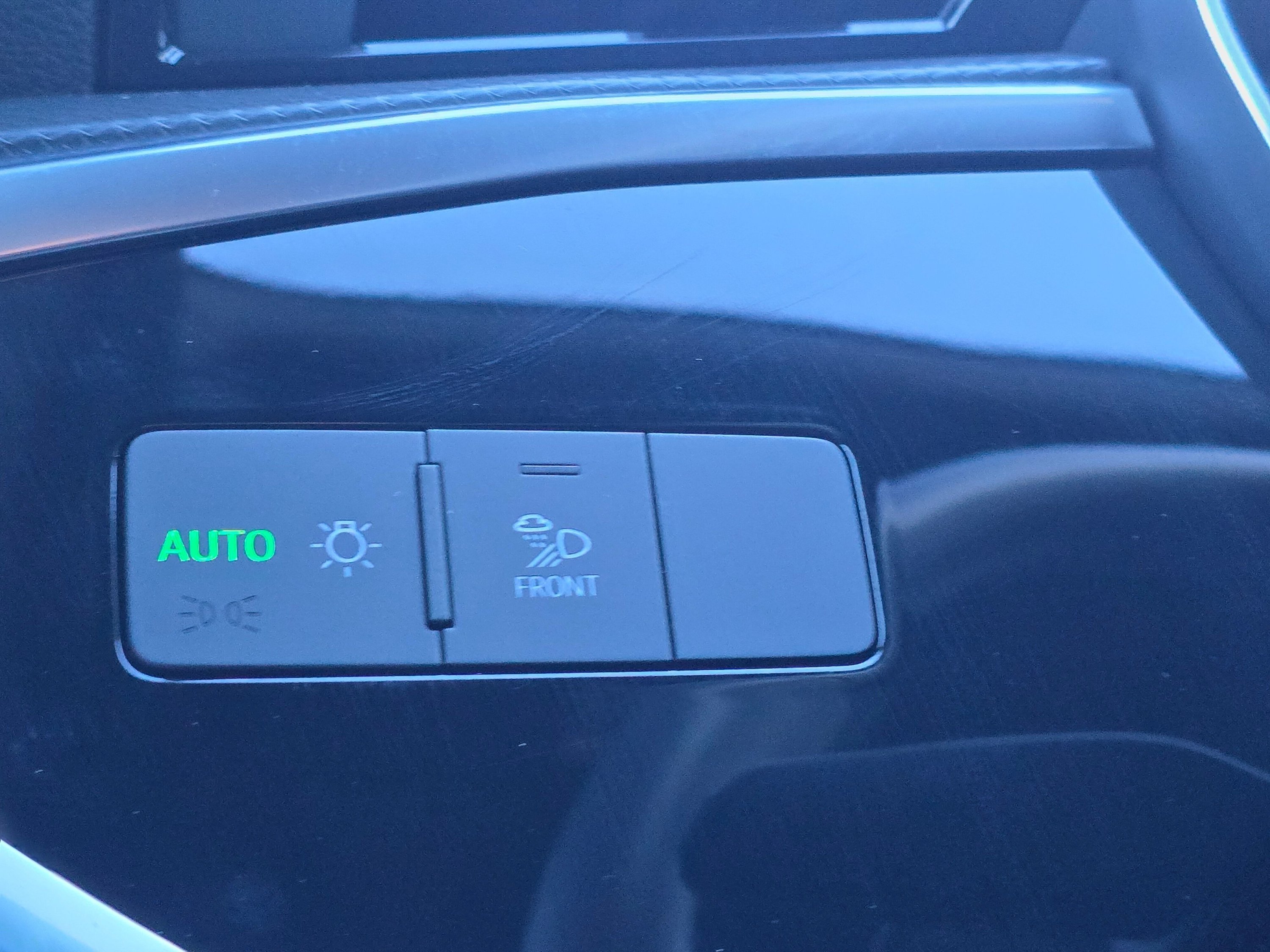 Certified 2025 Audi Q3 2.0T Premium AWD/4WD image 37