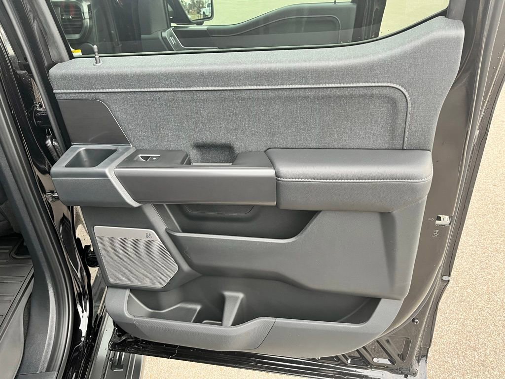 New 2026 Ford F150 Lariat w/ Equipment Group 501A Mid image 10