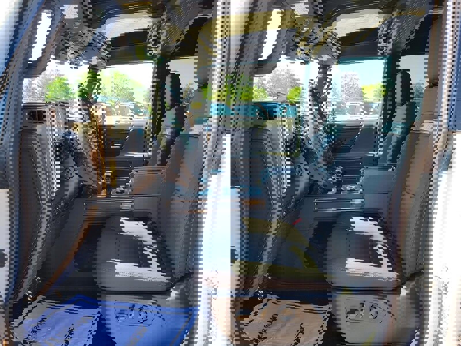 New 2025 GMC Hummer EV 2X w/ LPO, Illumination Package image 23