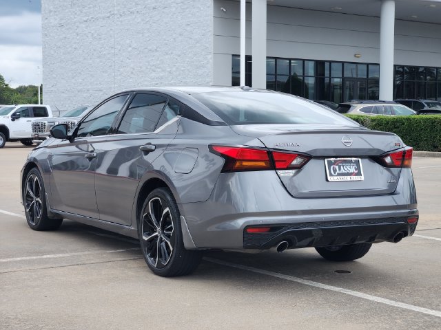 Used 2024 Nissan Altima 2.5 SR w/ SR Premium Package AWD/4WD image 5
