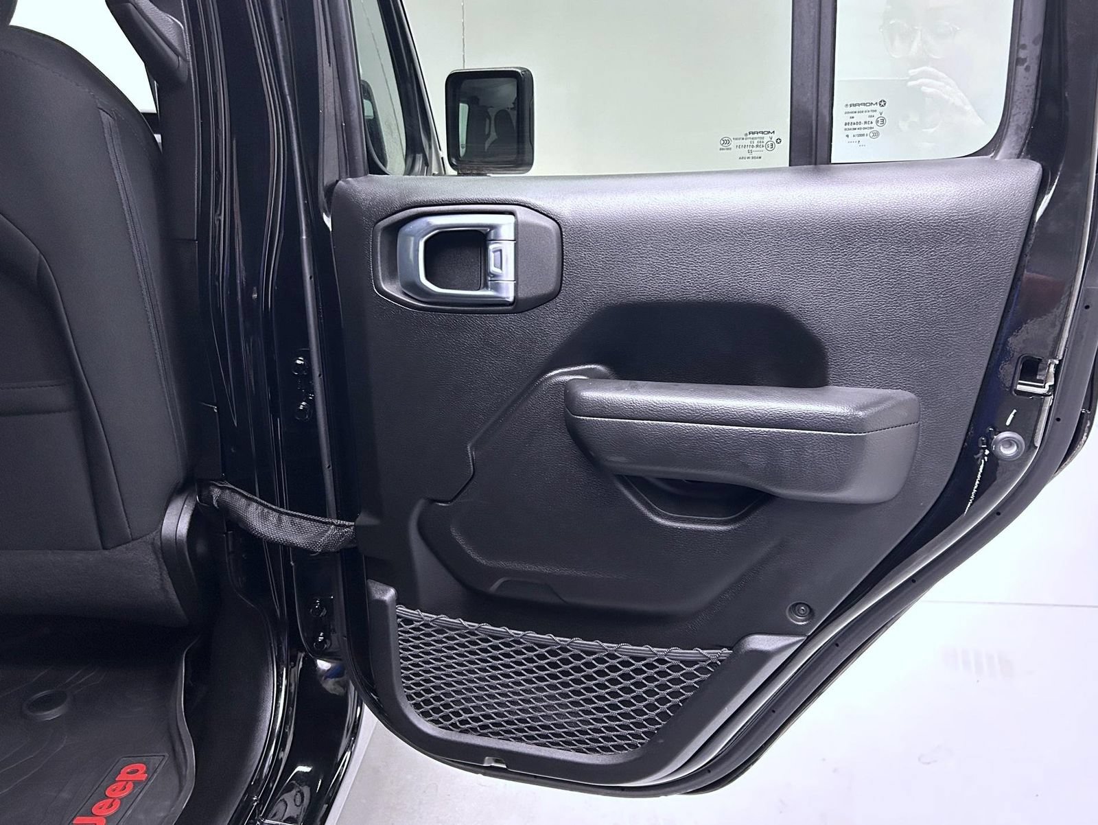 Used 2022 Jeep Wrangler Unlimited Sport AWD/4WD image 17