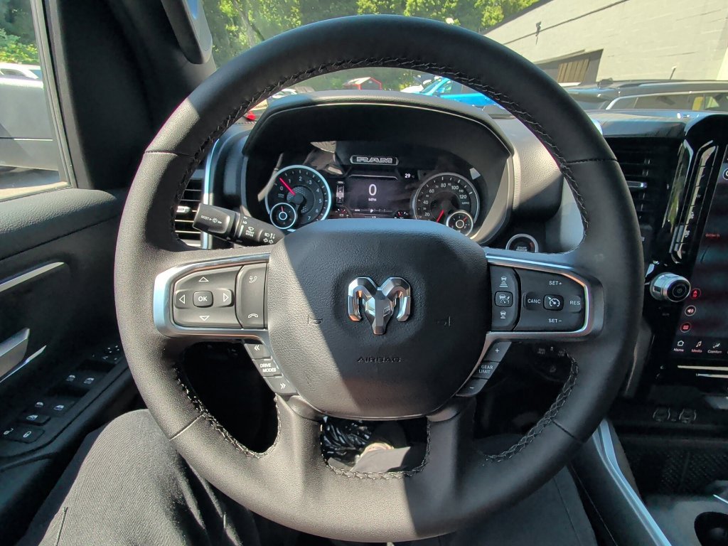 New 2026 RAM 1500 Big Horn AWD/4WD image 20