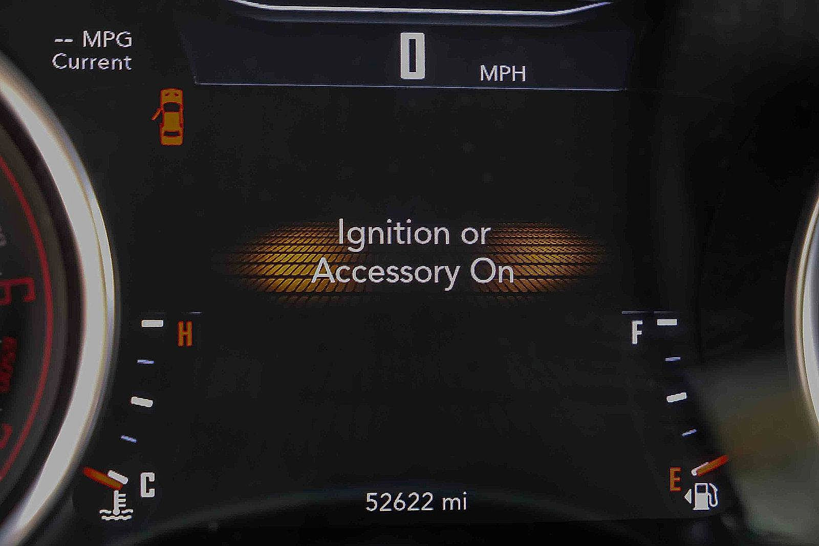 Used 2016 Dodge Challenger R/T Scat Pack w/ Leather Interior Group image 11