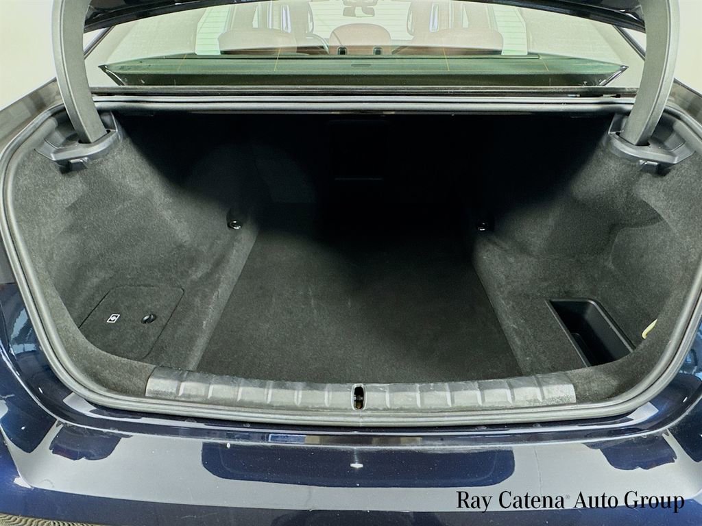 Used 2023 BMW 740i RWD image 27