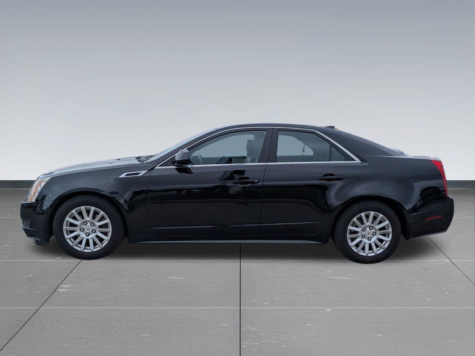Used 2011 Cadillac CTS Sedan RWD image 3