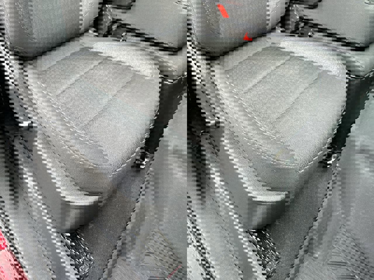 Used 2023 Chevrolet Silverado 1500 LT w/ Z71 Off-Road Package image 16