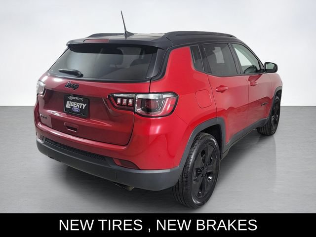 Used 2021 Jeep Compass Latitude AWD/4WD image 3