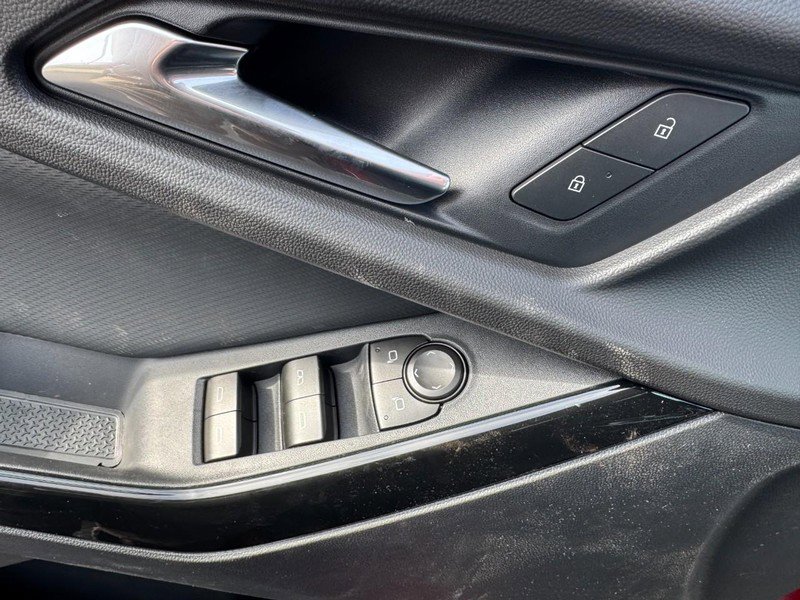 New 2026 Chevrolet Equinox LT image 10