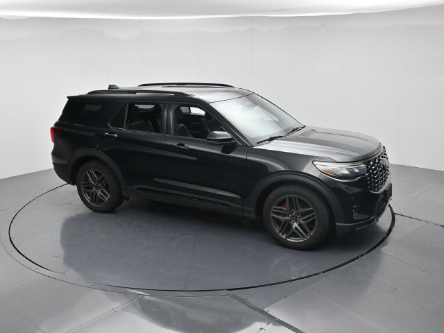 Certified 2026 Ford Explorer ST w/ Sun And Sound Package AWD/4WD image 46