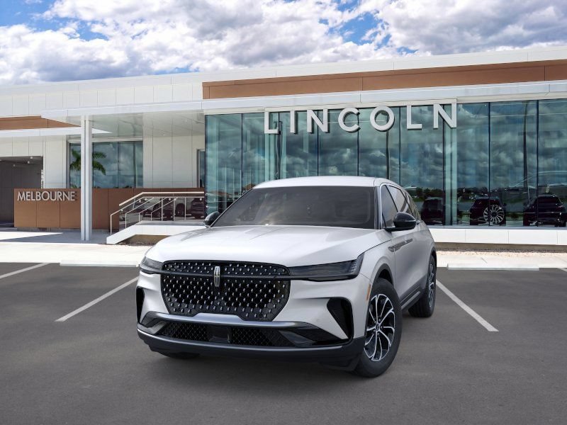 New 2026 Lincoln Nautilus Premier AWD/4WD image 2