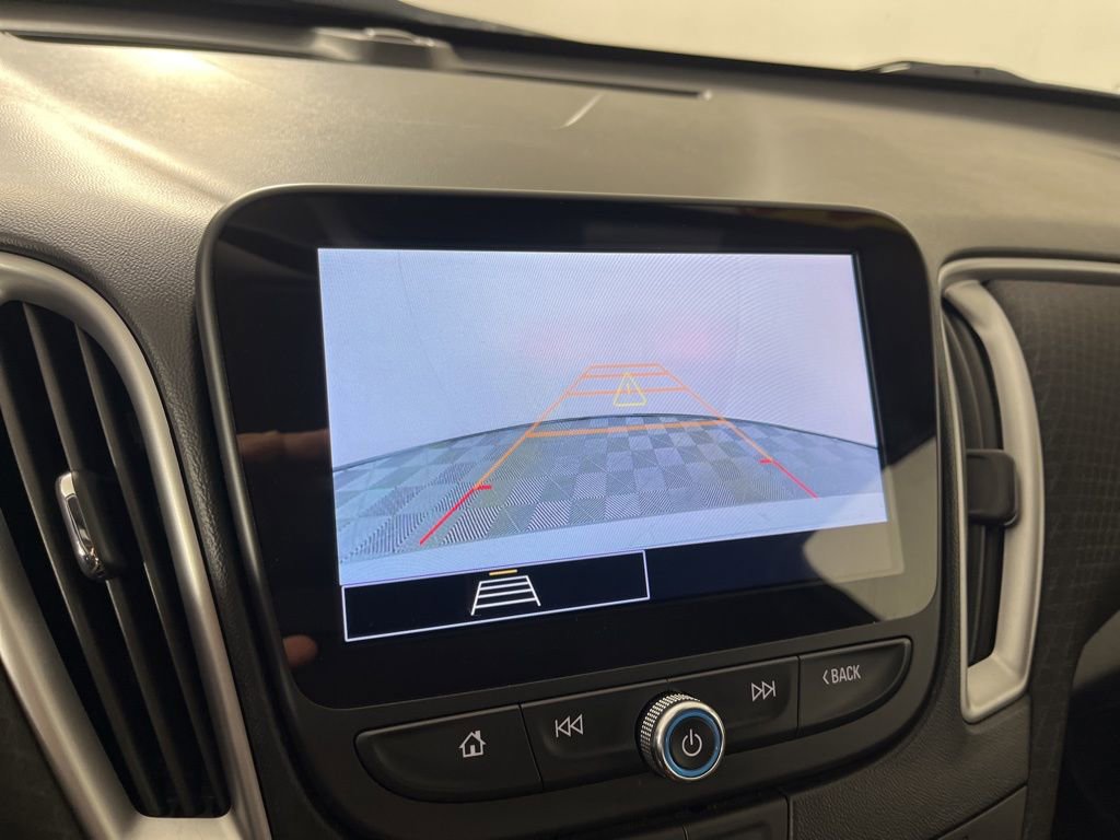 Used 2024 Chevrolet Malibu LT image 29