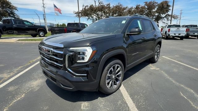 New 2026 GMC Terrain Elevation w/ Elevation Premium Package AWD/4WD image 4