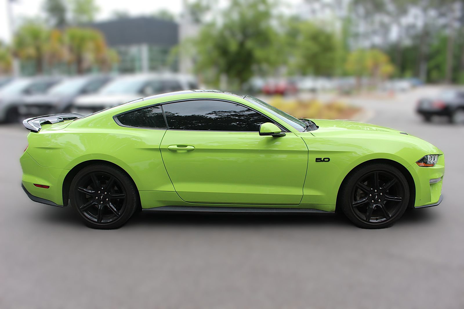 Used 2020 Ford Mustang Premium w/ Equipment Group 201A RWD image 10