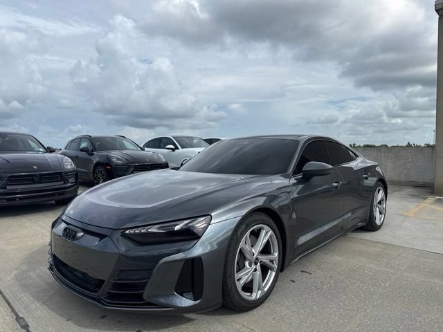 Used 2024 Audi e-tron GT Premium Plus AWD/4WD image 7