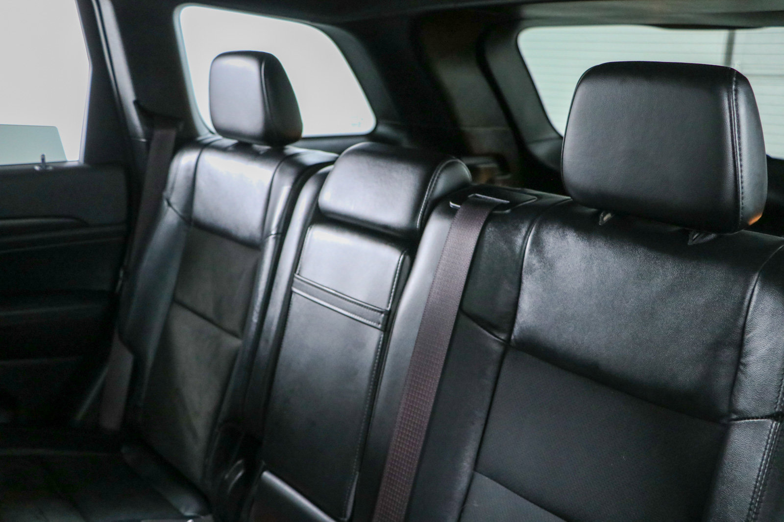 Used 2021 Jeep Grand Cherokee Laredo X RWD image 24